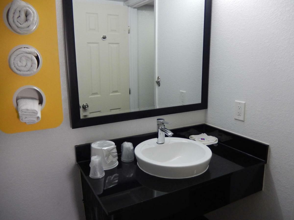 Motel 6-Portland, Tx מראה חיצוני תמונה